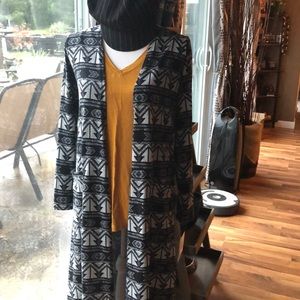 Lularoe Black and Gray Sarah Size S NWT